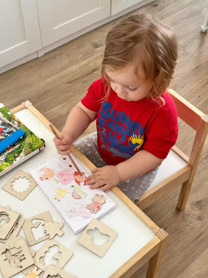 Set Montessori pentru desen - 40 de șabloane