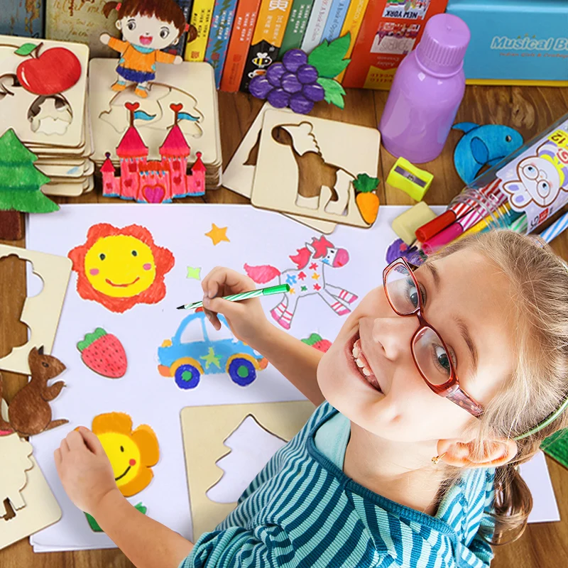 Set Montessori pentru desen - 40 de șabloane