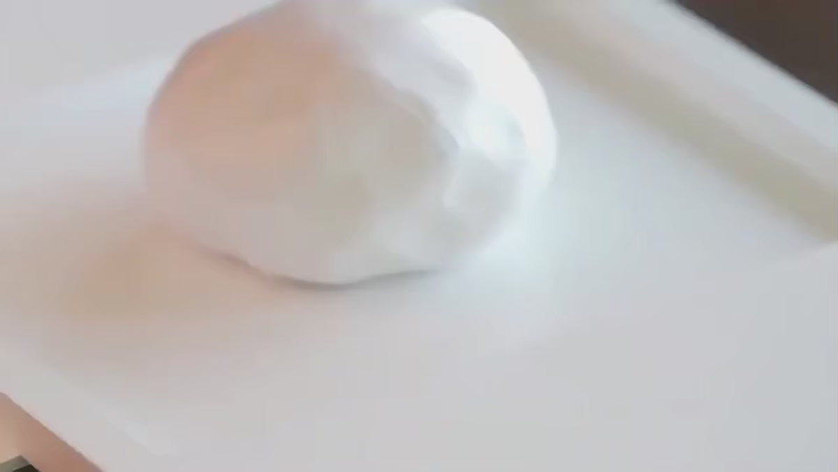 Încarcă clipul video: 