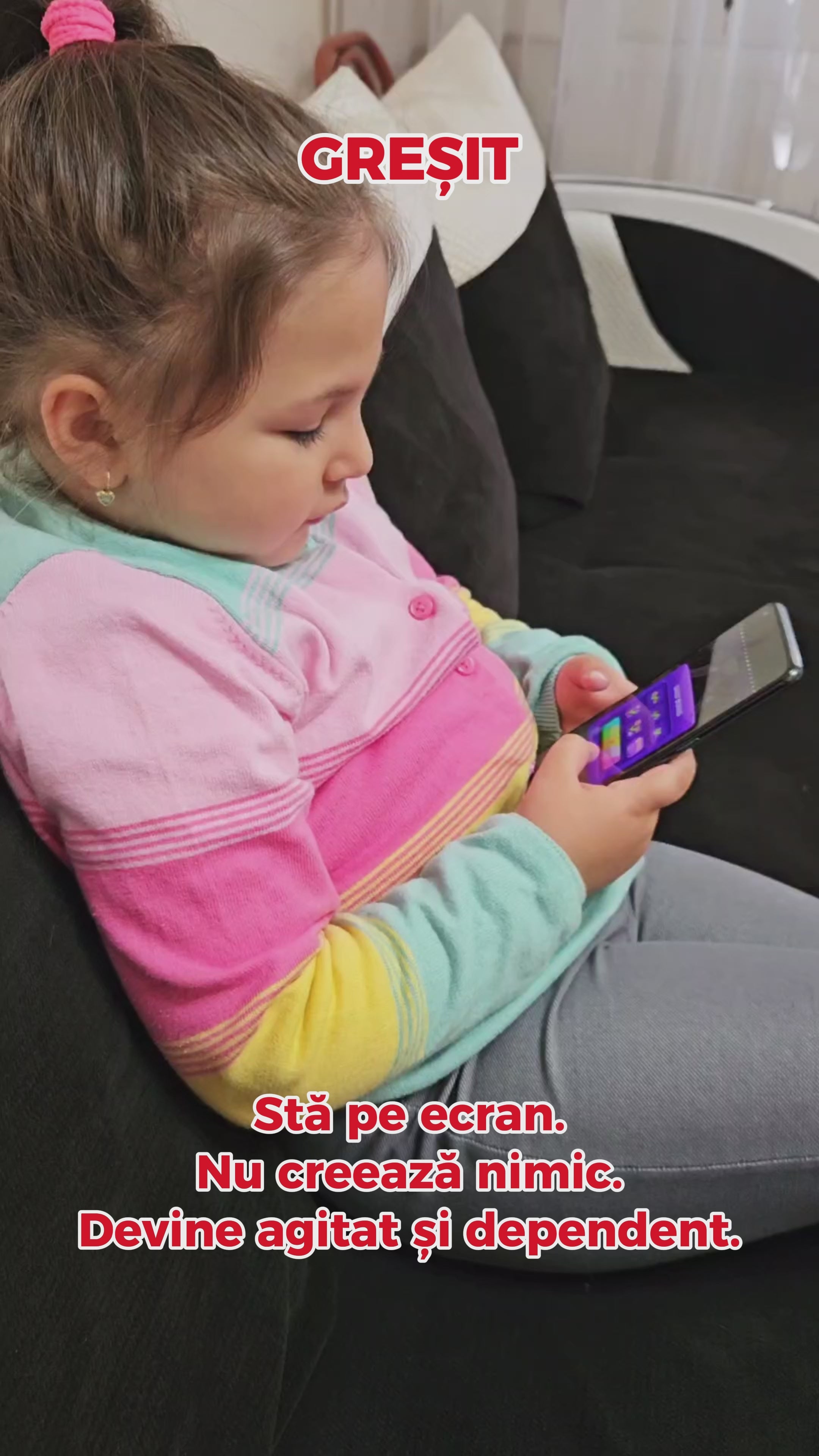 Încarcă clipul video: 